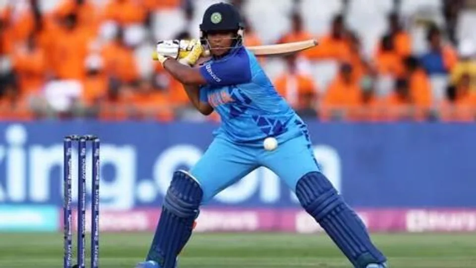 পাকিস্তানকে ৭ উইকেটে হারাল ভারত