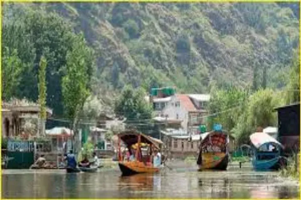 ভু-স্বর্গে লাগু নয়া ভ্রমণবিধি