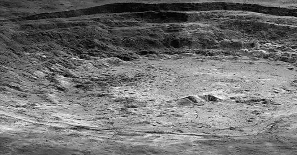 চন্দ্রপৃষ্ঠের অক্সিজেন কাজে লাগবে ৮ বিলিয়ন মানুষের!