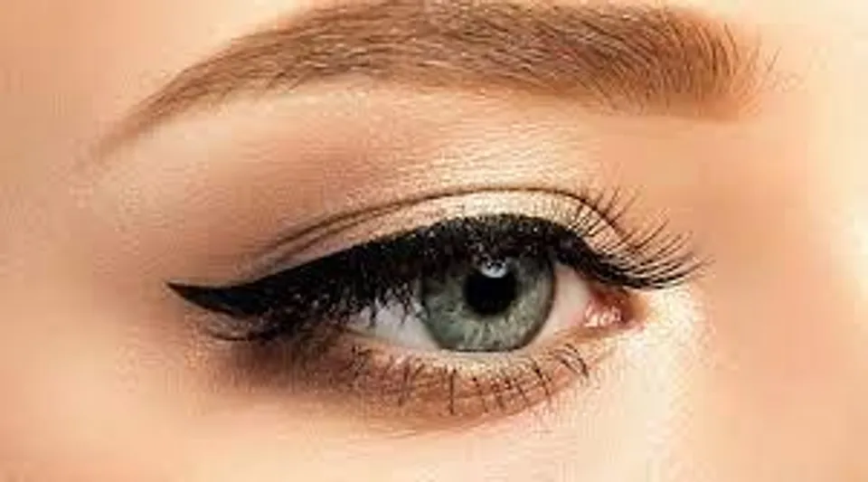 কীভাবে চোখের মেকআপ স্মাজ হবে না জেনে নিন