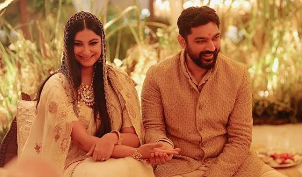 কারা হাজির ছিলেন অনিল কন্যার বিয়ের অনুষ্ঠানে! দেখুন ছবি