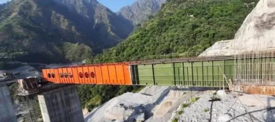 জম্মু-কাশ্মীরে অসাধ্য সাধন রেলের