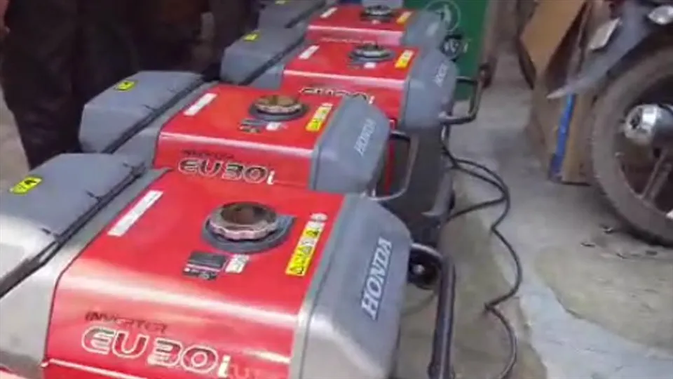 পানীয় জলের সংকট মেটাতে জেনারেটর প্রদান