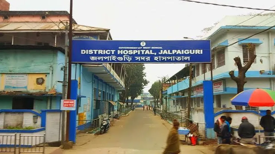 জলপাইগুড়ি জেলা হাসপাতালে  জ্বরে আক্রান্ত হয়ে মৃত্যু শিশুর, ভর্তি শতাধিক শিশু