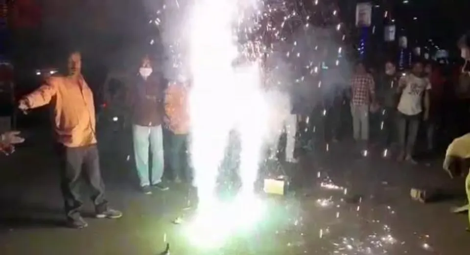 দিনহাটা শহরে বিজয় পালন করল তৃণমূল কংগ্রেস