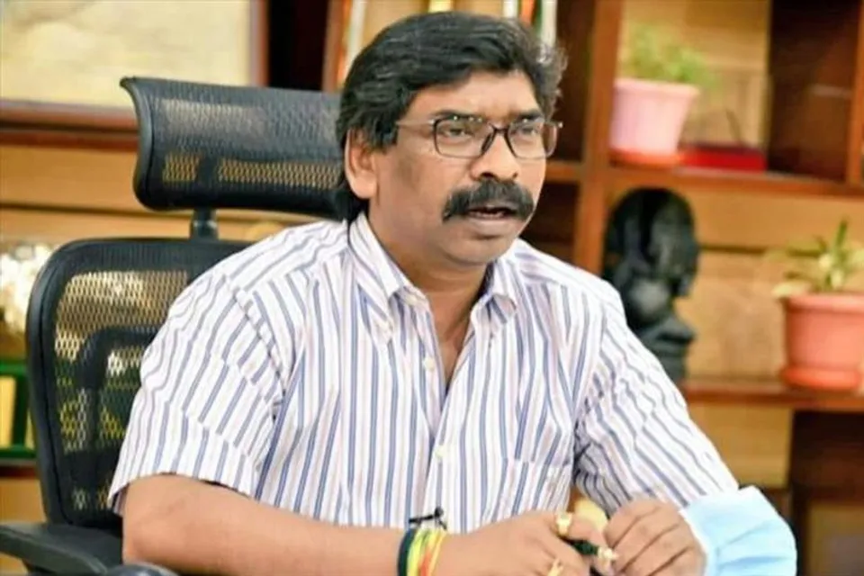 মুখ্যমন্ত্রীর বিরুদ্ধে অর্থ তছরূপের অভিযোগ, তদন্তের নির্দেশ আদালতের