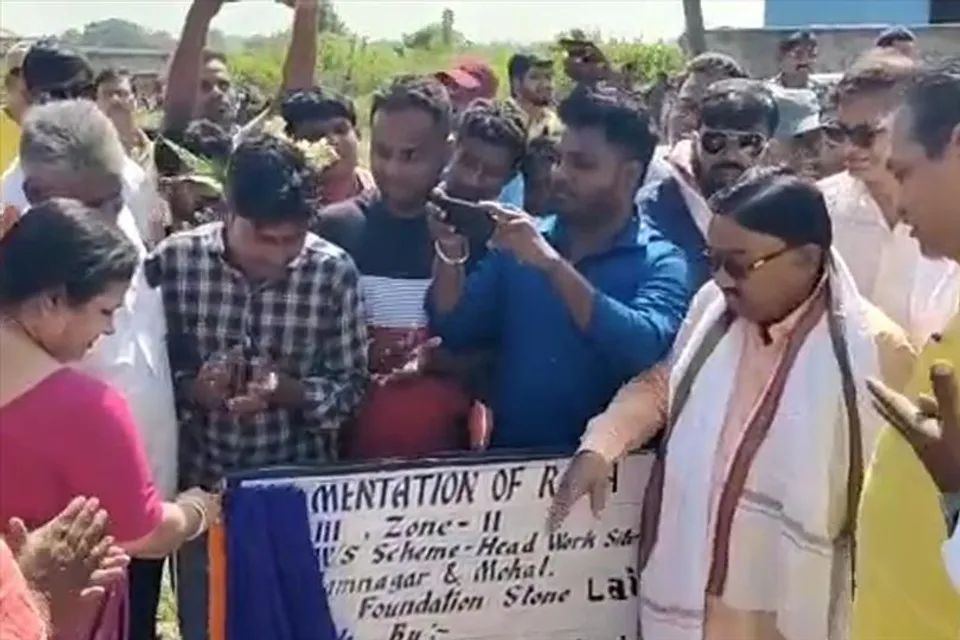 ধনতেরাসে বিধায়কের উপহার জল প্রকল্পের শিলান্যাস