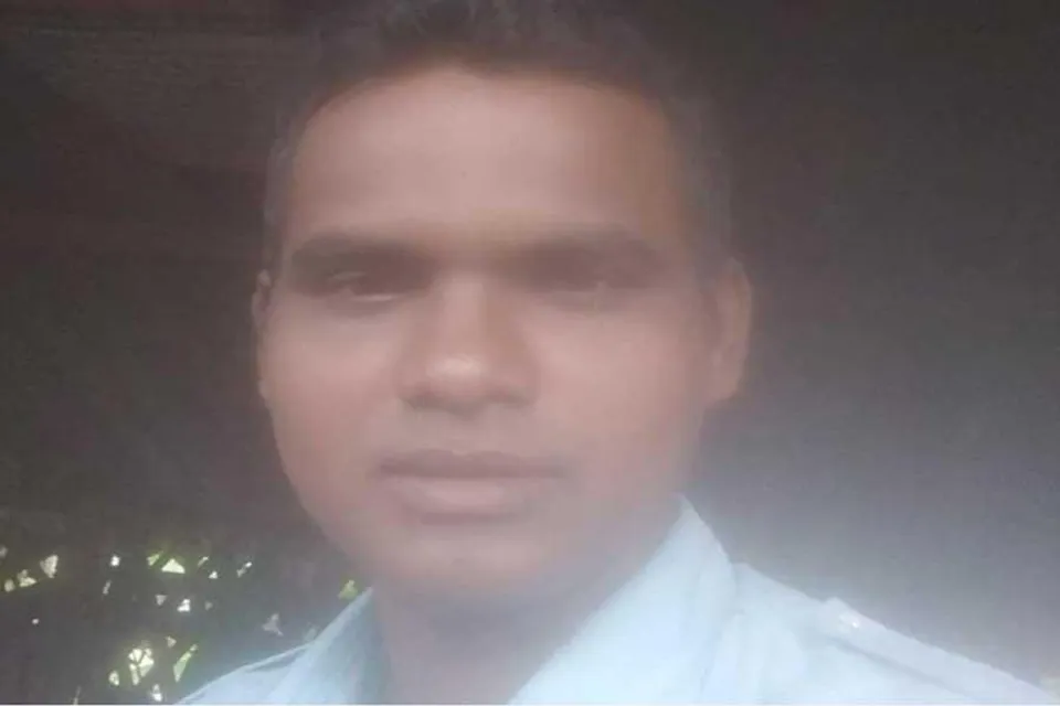 শিক্ষকের ৫০ হাজার টাকা উদ্ধার করে ফিরিয়ে দিলেন সিভিক ভলেন্টিয়ার