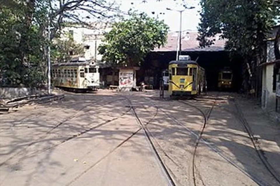 খিদিরপুরে ট্রলি বাস চালানোর ভাবনা