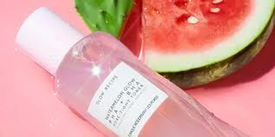 আর্মপিটে ব্যবহার করুন টোনার!