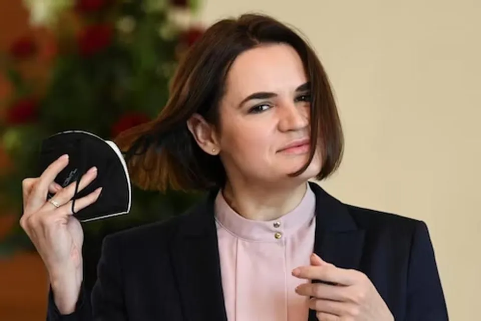 বেলারুশের বিক্ষোভকারী নেতা তিখানোভস্কায়ার অনুপস্থিতিতে শুরু হল বিচার