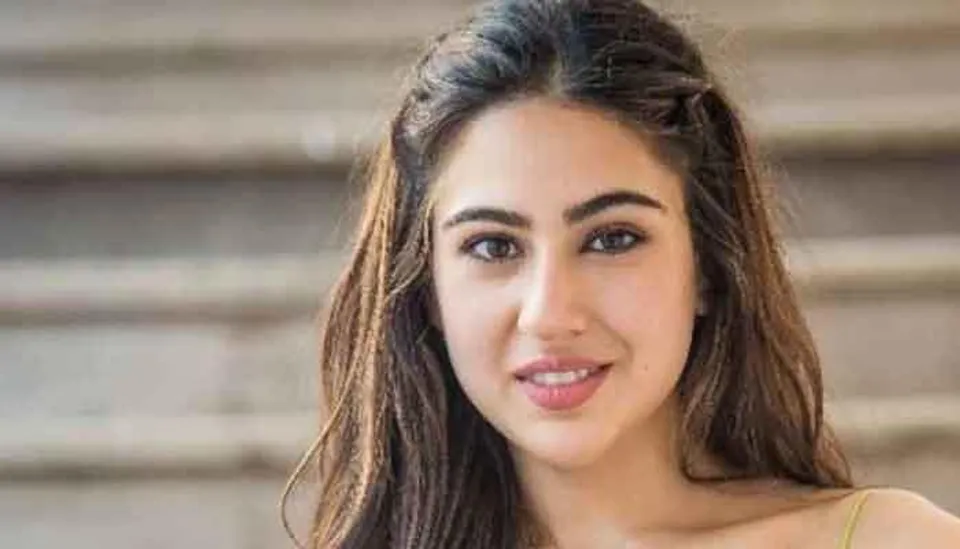 ​মালদ্বীপে বন্ধুর জন্মদিন পালন করলেন সারা, দেখুন ছবি