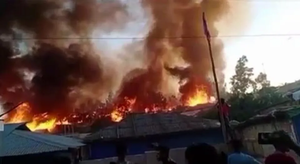 ফের উখিয়ার রোহিঙ্গা শিবিরে ভয়াবহ অগ্নিকান্ড