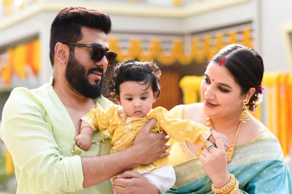 ১ বছরে পা দিল ছোট্ট ইউভান, খুশির জোয়ার রাজ পরিবারে