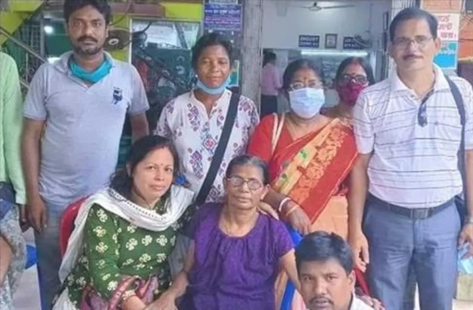 বিষপানকারী শিক্ষকরা এবারে তৃণমূলে!