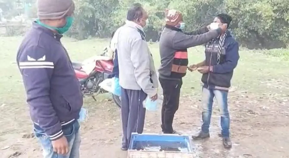 করোনার দাপটের মধ্যেও মাস্কে অনীহা!