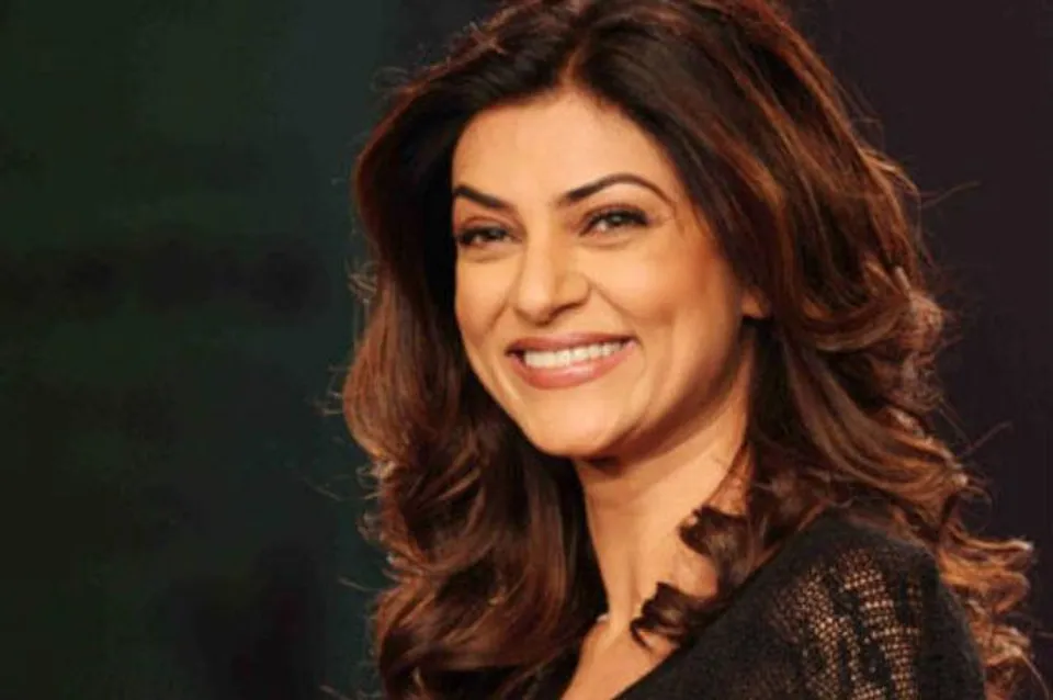 তৃতীয় সন্তান দত্তক সুস্মিতার?