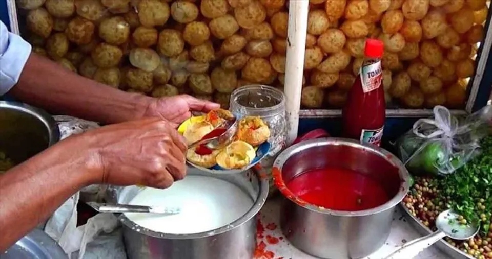 কলেরা আতঙ্কে দিশাহারা আম জনতা, নিষিদ্ধ হল সাধের ফুচকা!