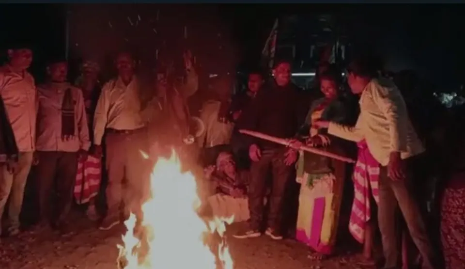 বিজেপির এস টি মোর্চার উদ্যোগে ডাক দেওয়া হয় অবরোধ মিছিলের