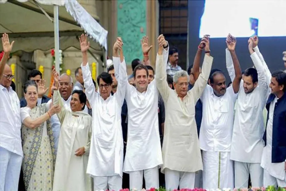 উপরাষ্ট্রপতি নির্বাচন নিয়ে রণনীতি সাজাচ্ছে বিরোধীরা