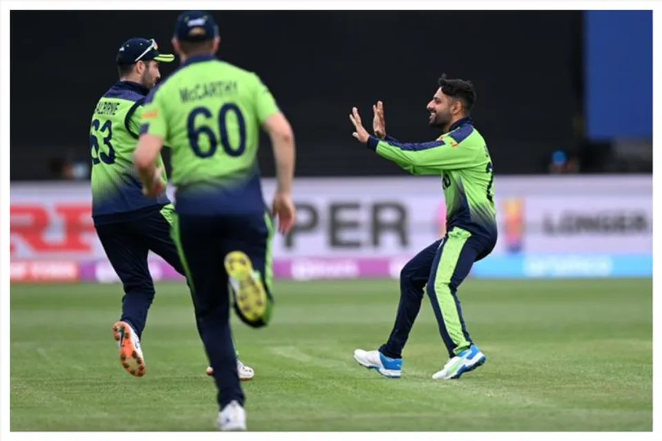 ওয়েস্ট ইন্ডিজকে উড়িয়ে দিল আয়ারল্যান্ড