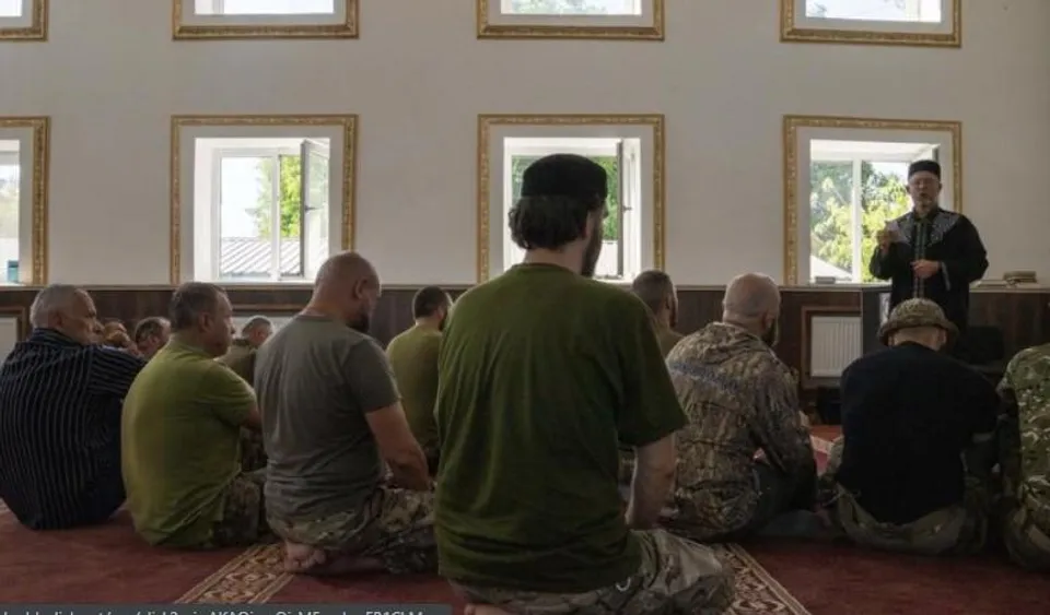 যুদ্ধে জয় ও রুশ দখলদারিত্ব অবসানের প্রার্থনা ইউক্রেনীয় মুসলিমদের