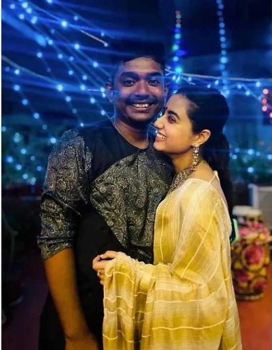 ভালোবাসার কোলাজ পোস্ট করলেন শোভন