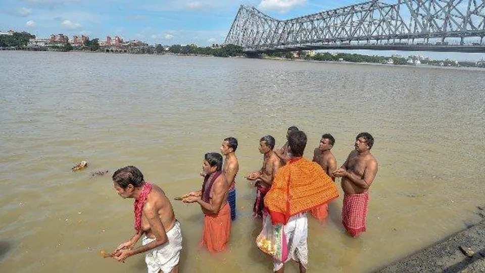 মহালয়ার দিনেই কেন তর্পণ করা হয়?