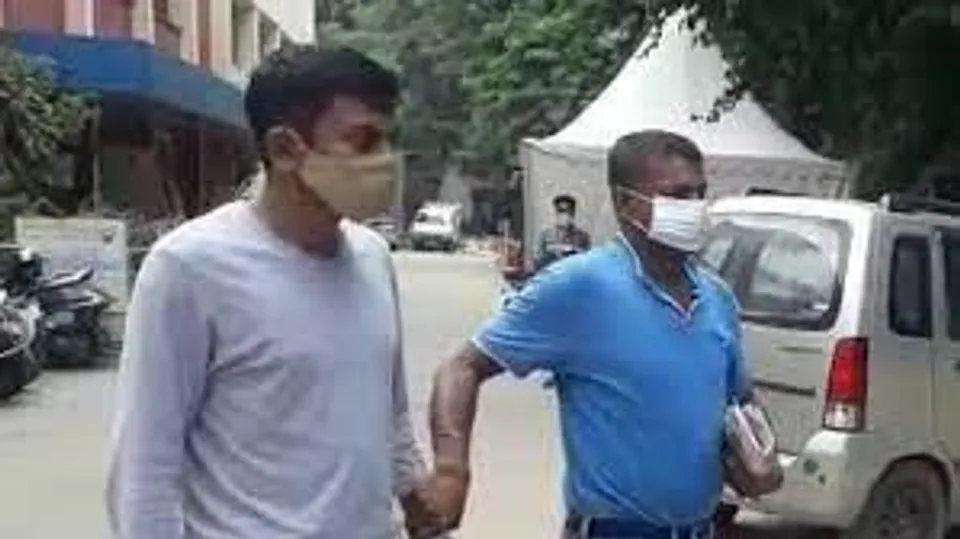 হাওড়ায় নিয়ে আসা হল প্রতারণায় অভিযুক্ত শুভদীপ বন্দ্যোপাধ্যায়কে