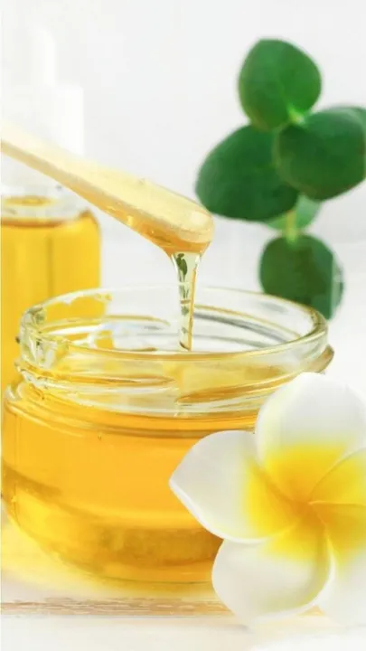 ত্বক উজ্জ্বল করতে ভরসা রাখুন মেথির উপর