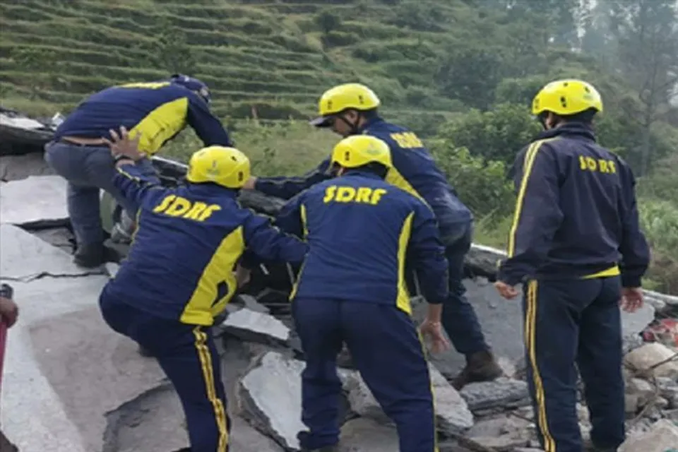 Uttarakhand: ভূমিধসের কবলে একাধিক বাড়ি, মৃত বহু