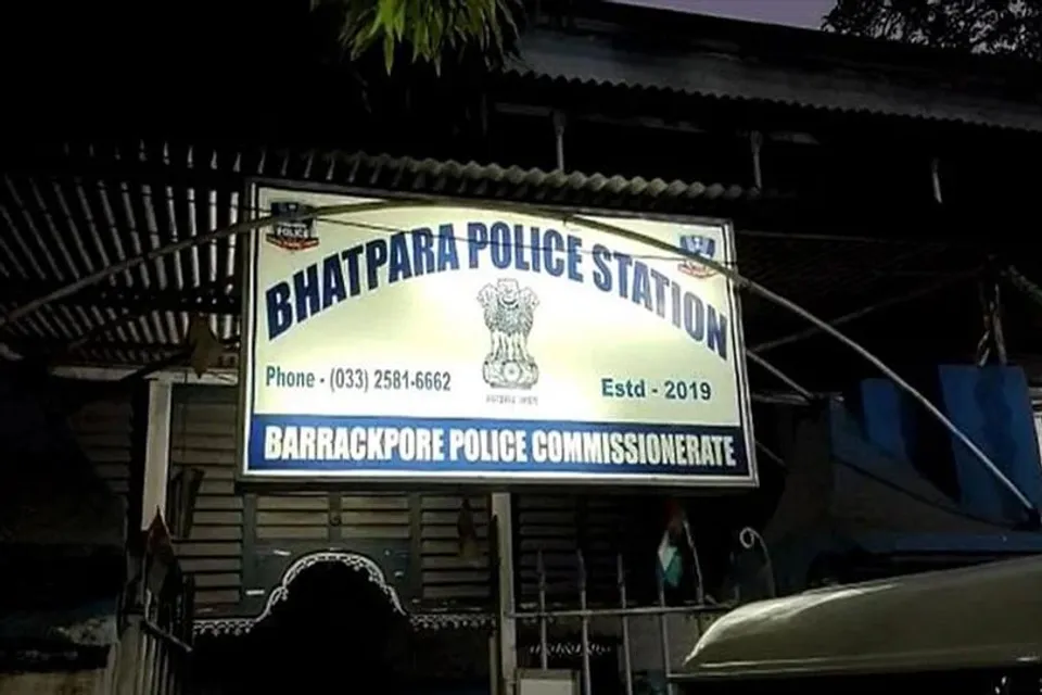 ফের ভাটপাড়ায় গুলি, জখম ১