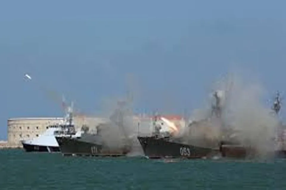 ড্রোন হামলা প্রতিহত করলো  রুশ নৌবাহিনী