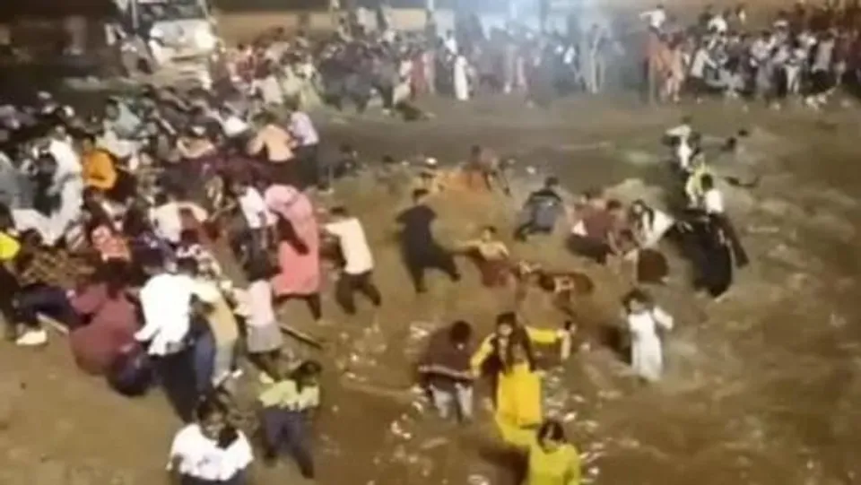 বারবার মাল নদীতে হড়পা বান, তবু কেন সতর্ক হয়নি প্রশাসন?