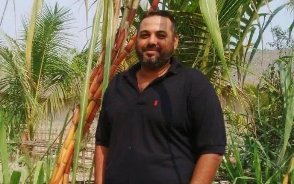 মুর্তাজা লোধগারের প্রতি সম্মান প্রদর্শন করে পতাকা অর্ধনমন করে রাখল সিএবি