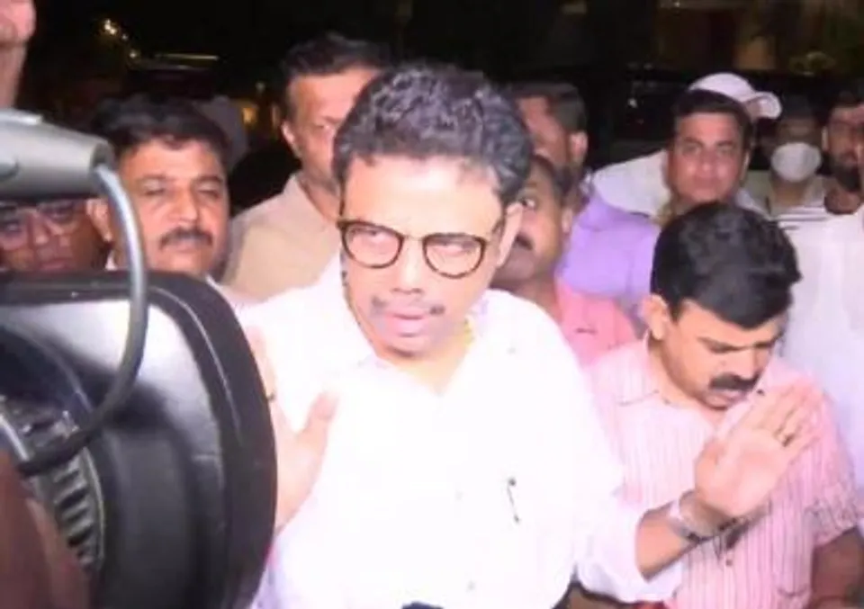 সঞ্জয় রাউতের গ্রেফতারি প্রসঙ্গে মুখ খুললেন শিবসেনা বিধায়কের ভাই সুনীল রাউত