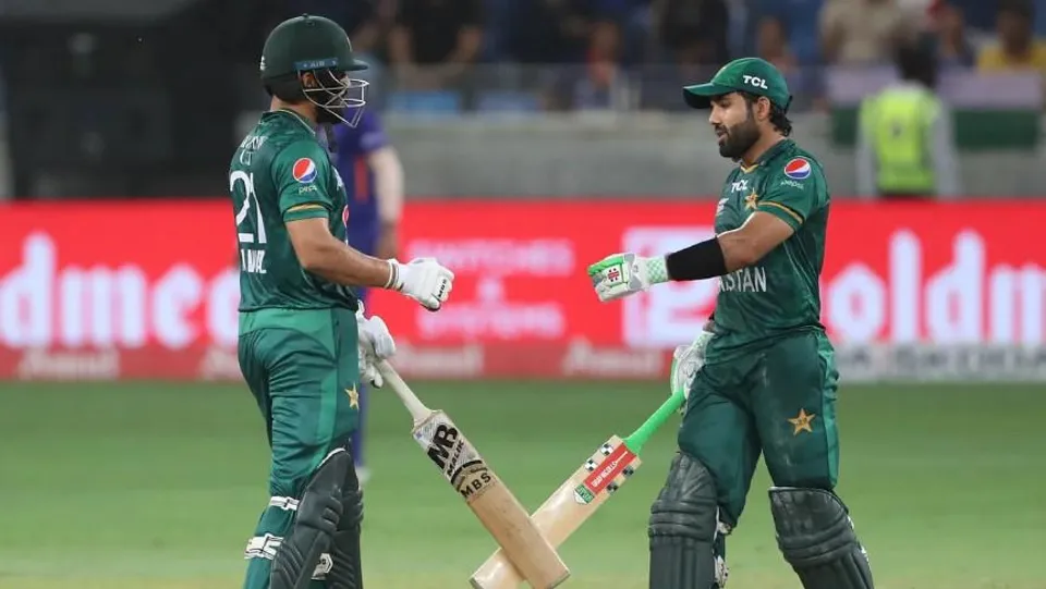 রান তাড়া করা শুরু পাকিস্তানের