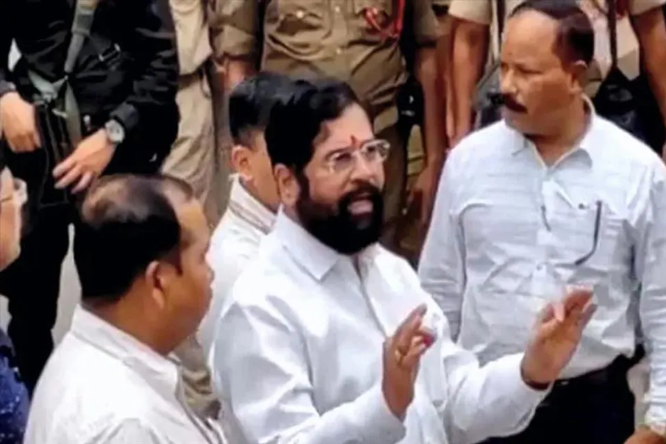 Maharashtra Crisis: গোয়া যাচ্ছে 'বিদ্রোহী'রা