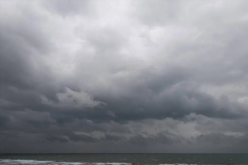 বর্ষার বিদায় বেলাতেও ভিসবে দেশের নানা প্রান্ত