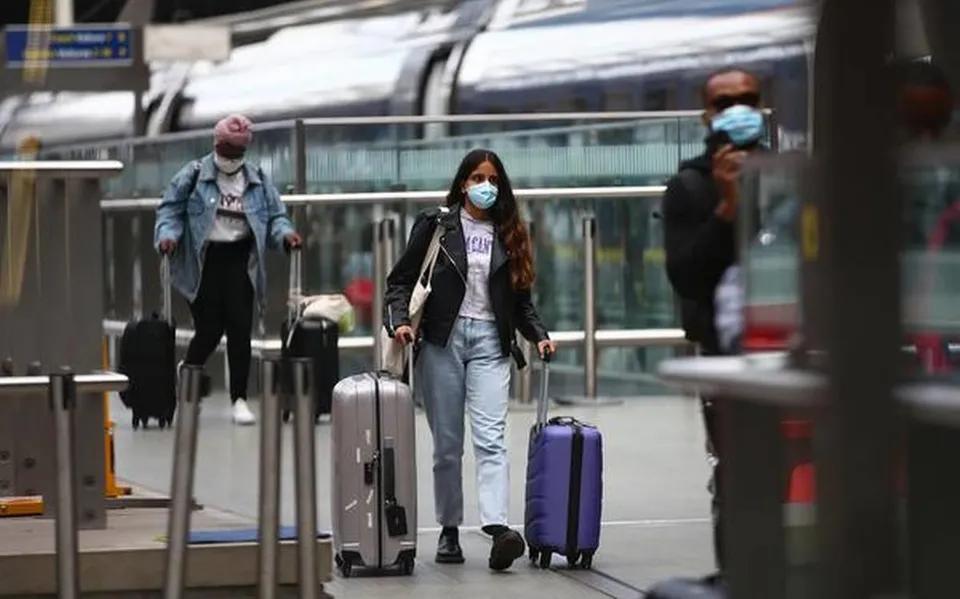 ব্রিটেন ভারতকে লাল থেকে অ্যাম্বার তালিকায় সরালো, ভ্রমণের জন্য এর অর্থ কী?