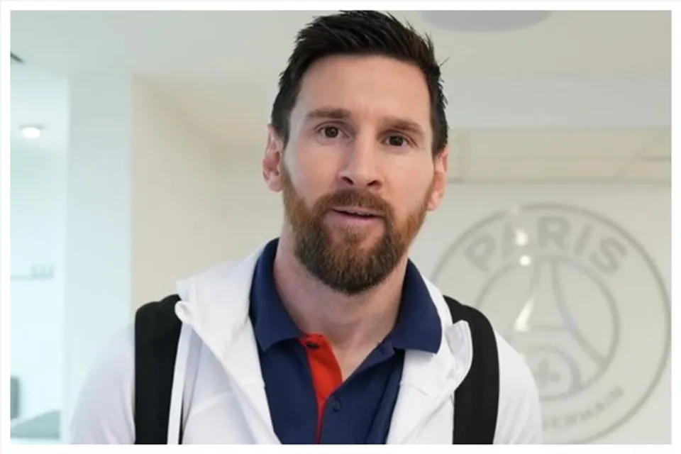 জোড়া গোল দিয়ে শীর্ষে মেসি