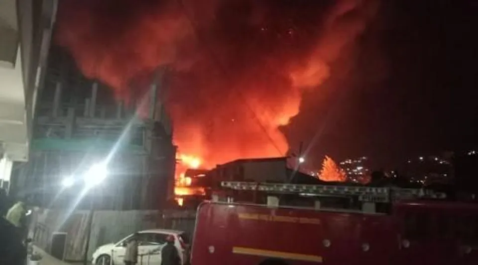 নাগাল্যান্ডের কোহিমার মাও মার্কেটে ভয়াবহ অগ্নিকাণ্ড