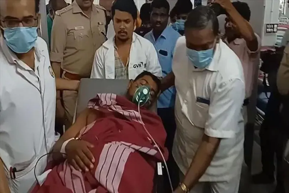 শ্রীলঙ্কার নৌসেনার গুলিতে গুরুতর আহত ভারতীয় মৎস্যজীবী