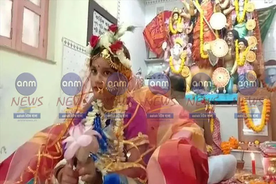 এবার কুমারী পুজোয় পূজিতা হল এক মুসলিম কন্যা