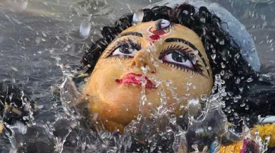 কলকাতা পুরসভার বিসর্জনের প্রস্তুতি তুঙ্গে