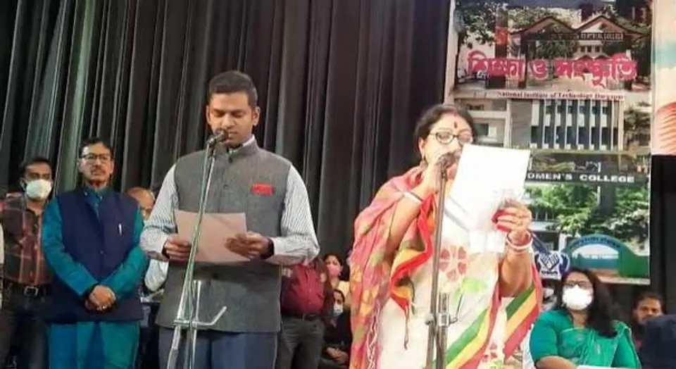 দুর্গাপুরের নতুন মেয়র অনিন্দিতা মুখোপাধ্যায়