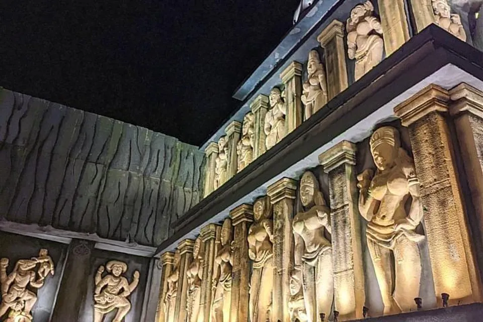 এক নজরে আগরতলা পূজা মন্ডপগুলির দর্শন