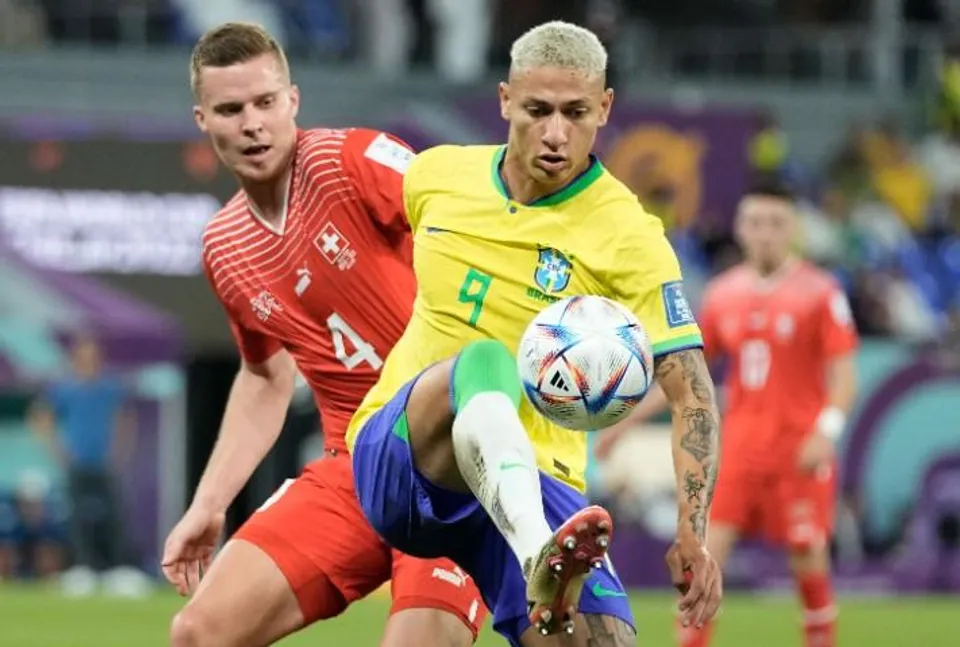 শুরু হল দ্বিতীয়ার্ধ, কী হবে শেষ ৪৫ মিনিট?