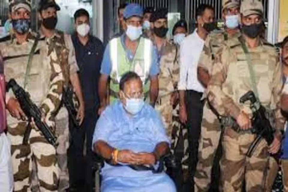 পার্থকে ব্যায়ামের পরমার্শ দিলেন এসএসকেএম-এর চিকিৎসকরা