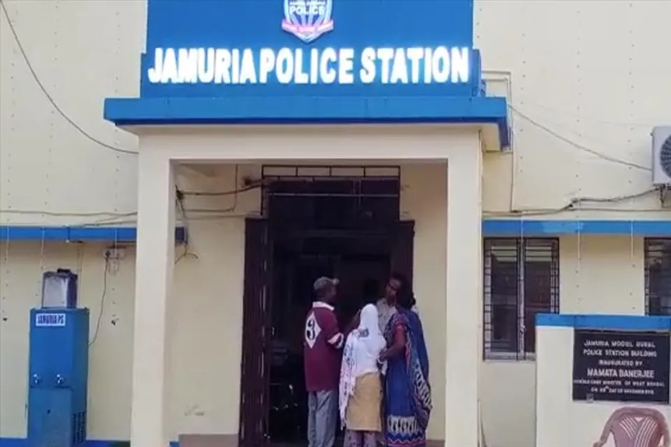 আদিবাসী কন্যাকে ধর্ষণের অভিযোগ প্রতিবেশীর বিরুদ্ধে